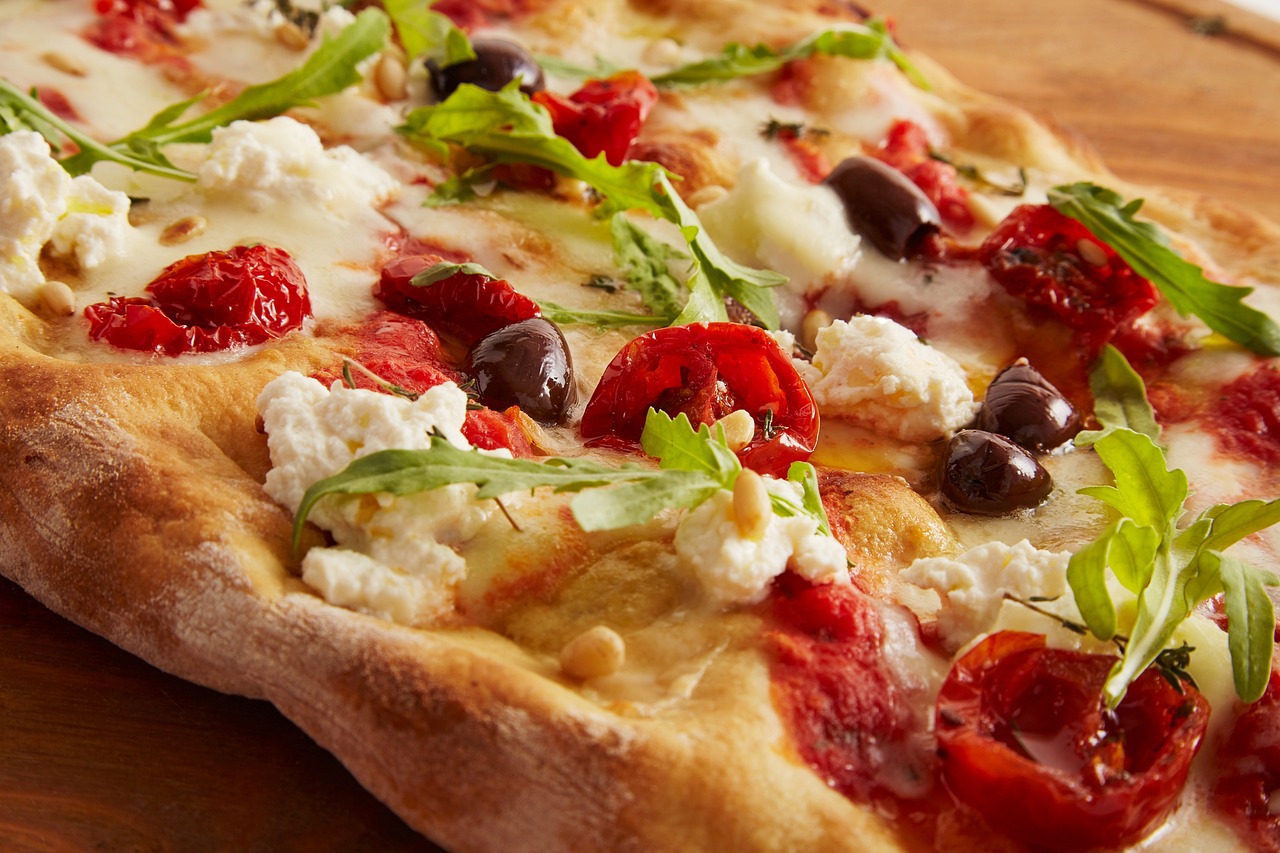 Mediterranean Pizza